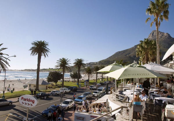 キャンプスベイ